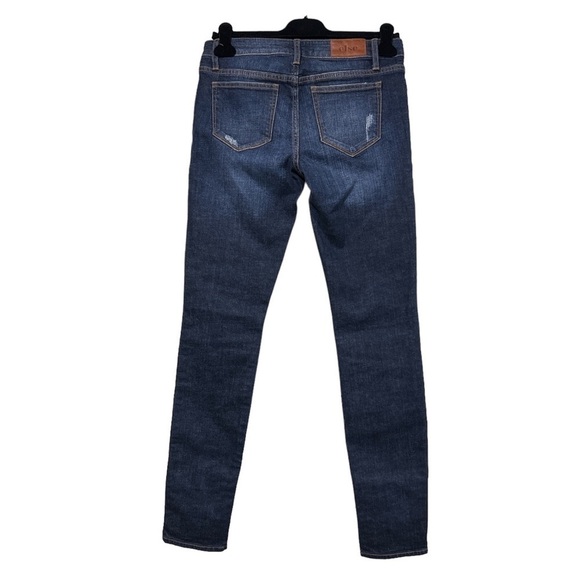 Else Distressed Skinny Jeans in Rory - Picture 2 of 9